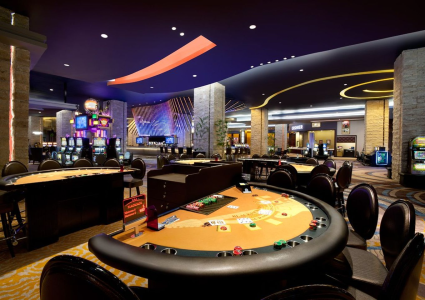 Rocks Hotel &amp; Casino